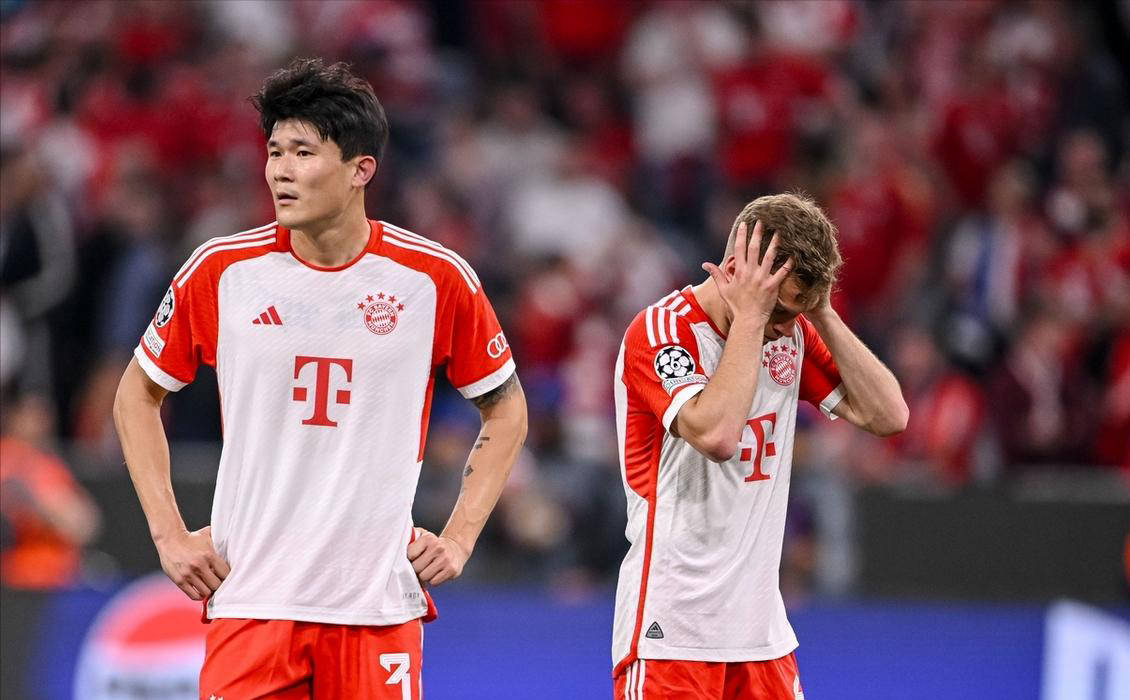 包含拜仁强调边路传中,队员精准传球成胜负关键的词条 包含拜仁强调边路传中,队员精准传球成胜负关键的词条