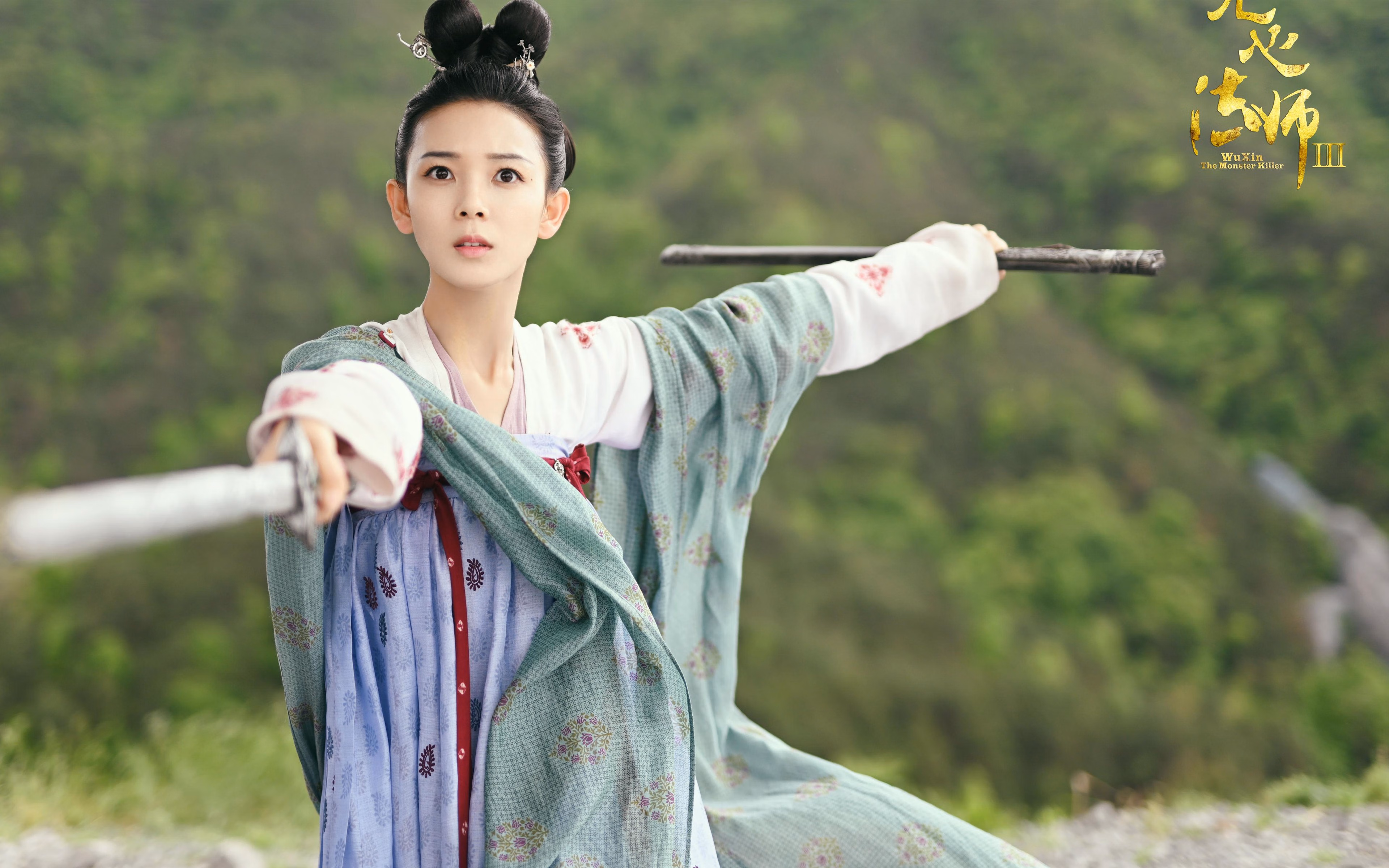 高空绳索攀爬比赛，考验勇气与体能的极致运动，高空绳索攀爬项目