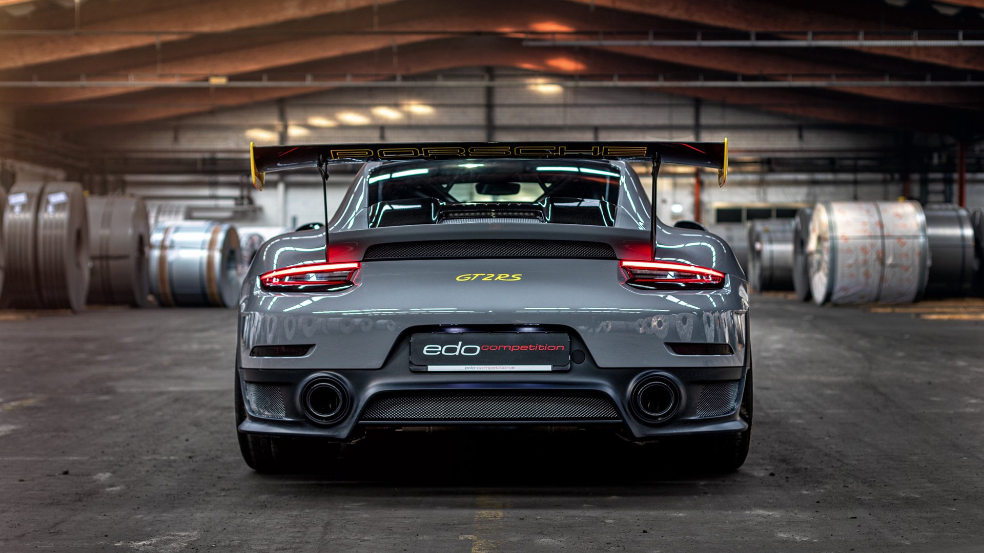 球队在比赛中展现出团结一心的团队精神,球队团结的话