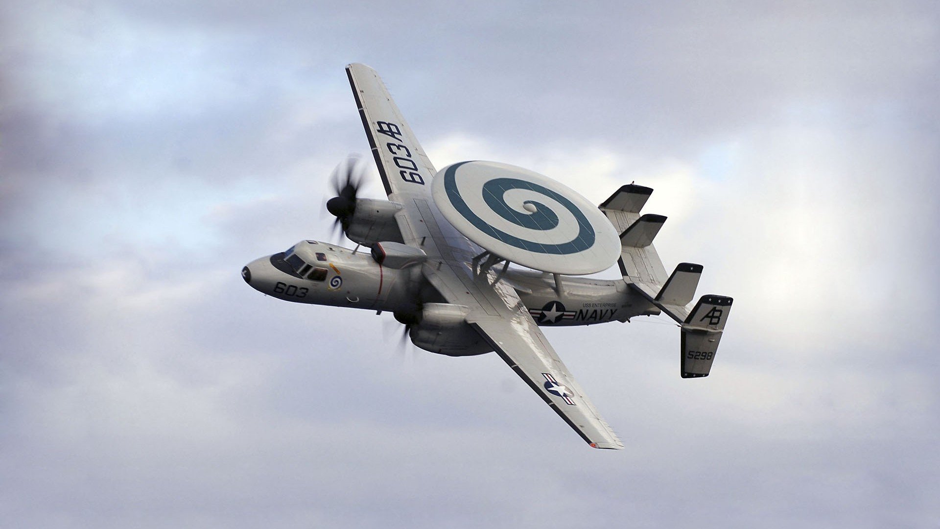 中国足球年度球员成长曲线与战术应用匹配,中国足球球员数据