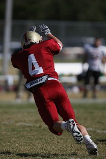 开云网站-英超球队基于位置热力图优化压迫式防守区域控制，英超球队战术